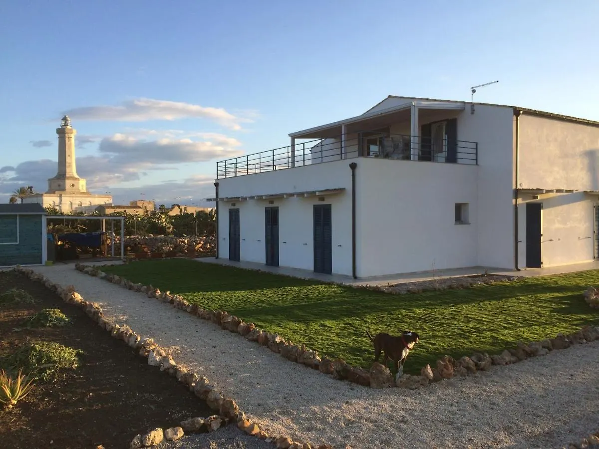 Oda ve Kahvaltı B&B Casa Del Faro Sanvallero Adults Only Portopalo Di Capo Passero