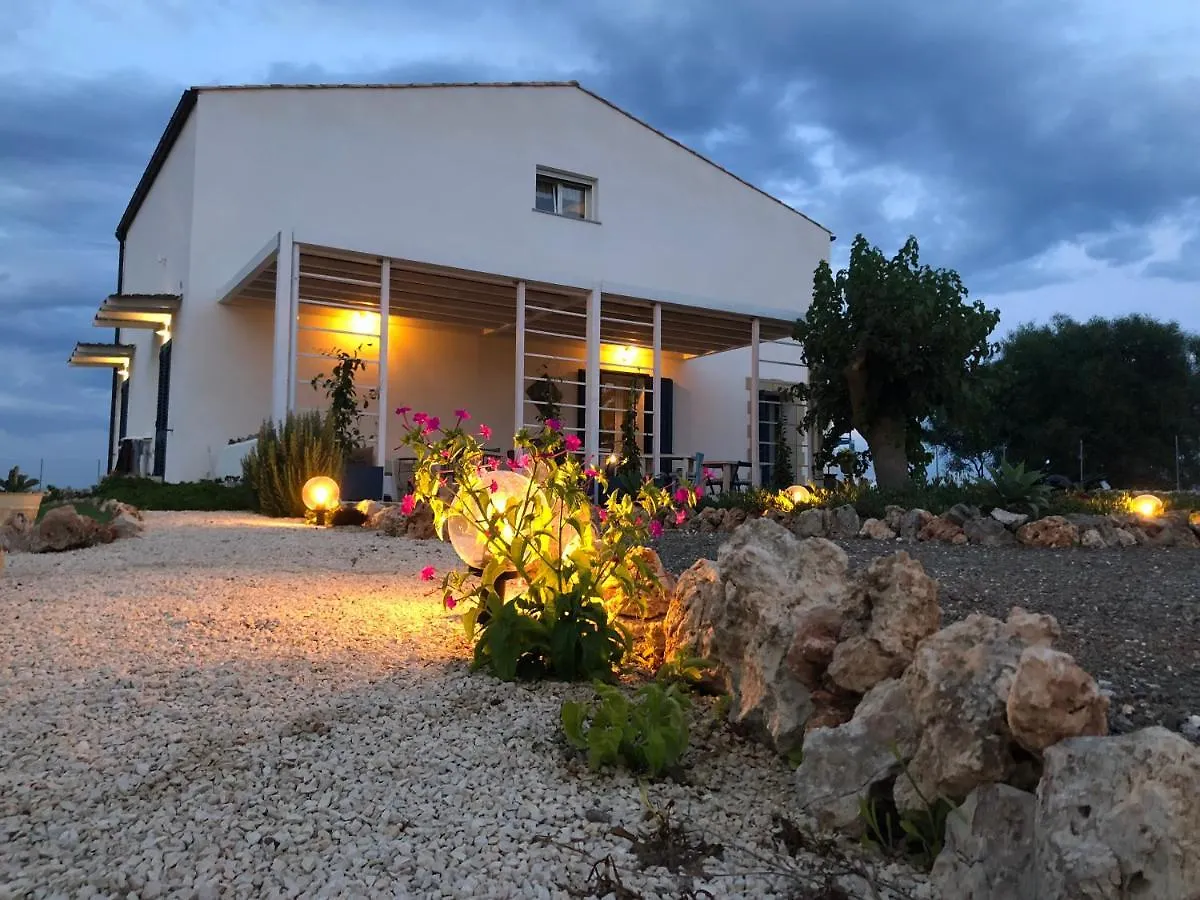 Oda ve Kahvaltı B&B Casa Del Faro Sanvallero Adults Only Portopalo Di Capo Passero