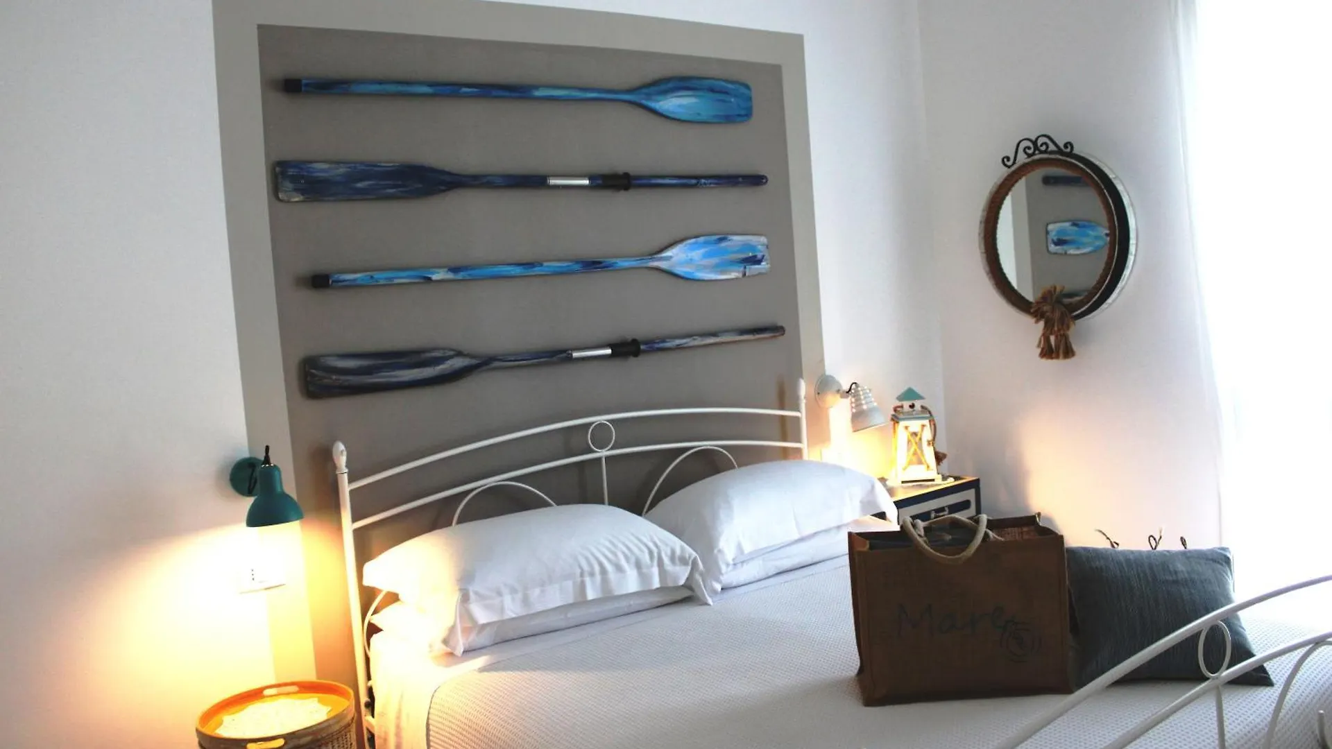 Oda ve Kahvaltı B&B Casa Del Faro Sanvallero Adults Only Portopalo Di Capo Passero İtalya
